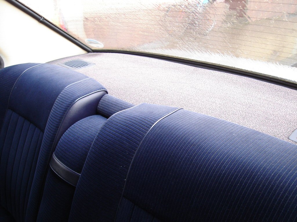 <<